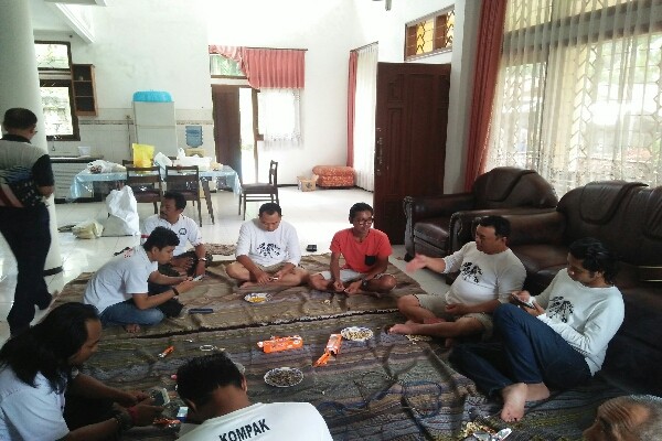 Giat Rapat KOMPAK Membahas HUT Yang Pertama Di Kawasan Tretes Pasuruan