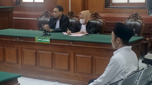 Miliki Narkotika Jenis Sabu Seberat 10 ,342 Grams Saiful Di Vonis Hakim 7 tahun Penjara
