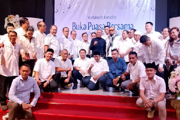 DPC Peradi Surabaya Buka Puasa Bersama Dengan Para Insan PERS Surabaya