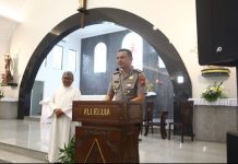 Minggu Kasih Kapolres Tanjung Perak Ajak Jemaat Paroki Santo Mikael Jaga Kerukunan dan Keamanan
